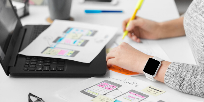 B2B web design often presents too much information to the visitor at once. Find out how to inform your visitors at their pace.